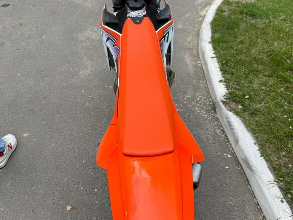 2023 KTM 300 SX, оранжевый, 600000 рублей - вид 6