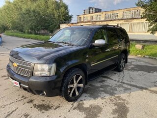 2012 Chevrolet Tahoe 6AT III, чёрный, 2100000 рублей, вид 1