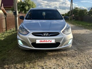 2011 Hyundai Solaris I, серый, 720000 рублей, вид 2