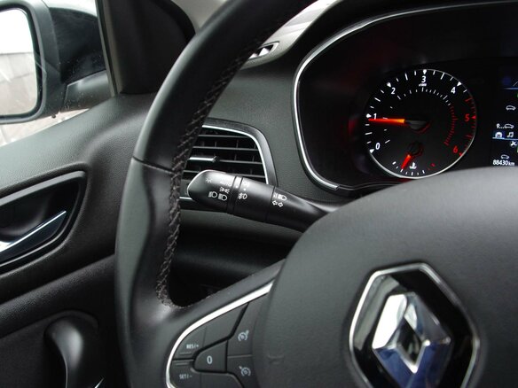 2022 Renault Megane IV Рестайлинг, чёрный, 2150000 рублей - вид 10