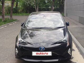 2017 Toyota Prius IV (XW50), чёрный, 1499000 рублей, вид 3