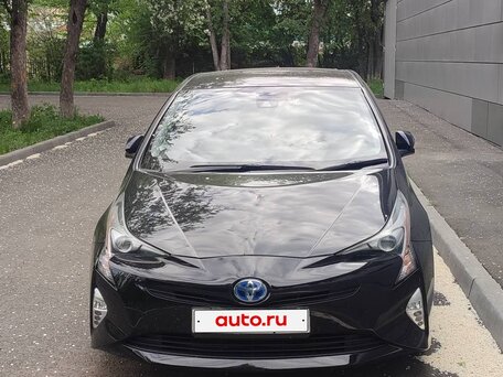 2017 Toyota Prius IV (XW50), чёрный, 1499000 рублей, вид 3