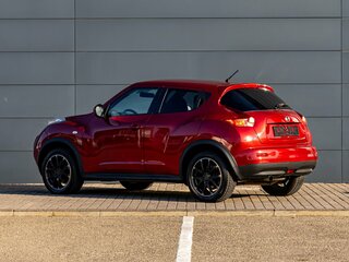 2011 Nissan Juke I, красный, 1095000 рублей, вид 4