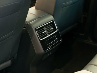 2026 Volkswagen Tavendor I, чёрный, 6000000 рублей, вид 4