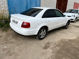 1996 Audi A4 I (B5), белый, 280000 рублей, вид 4