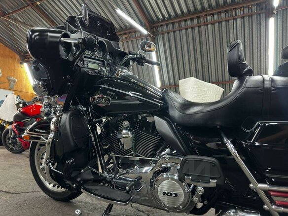 2012 Harley-Davidson Electra Glide, чёрный, 1120000 рублей - вид 17