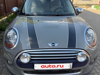 2016 Mini Hatch Cooper III (F55/F56), серый, 1700000 рублей, вид 1