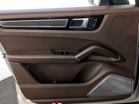 2019 Porsche Cayenne S III, серый - вид 18