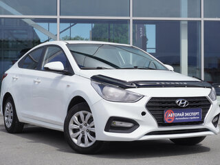 2017 Hyundai Solaris II, белый, 775000 рублей, вид 3