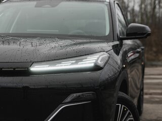 2026 Geely EX5 Гибрид EM-i, чёрный, 3935290 рублей, вид 5