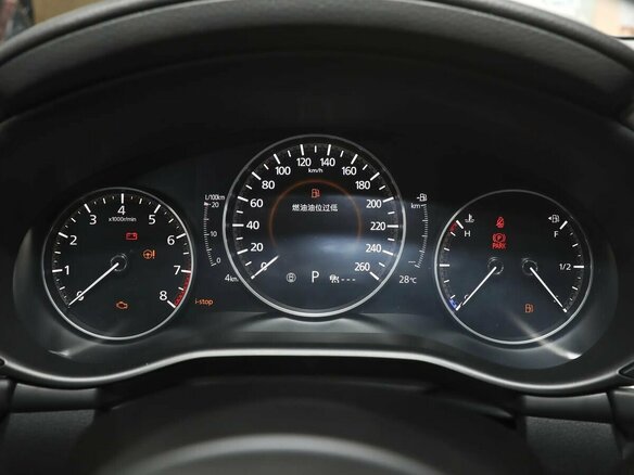 2025 Mazda 3 Axela IV (BP), белый, 3600000 рублей - вид 14