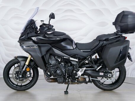 2025 Yamaha Tracer 9, чёрный, 1849000 рублей, вид 2