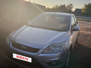 2008 Ford Focus II Рестайлинг, серебристый, 335000 рублей, вид 1