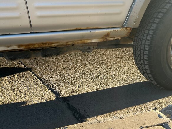 2002 Isuzu Rodeo II, серебристый, 320000 рублей - вид 12