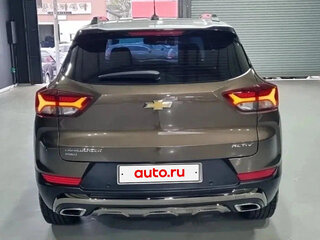 2022 Chevrolet TrailBlazer III, коричневый, 1550000 рублей, вид 4