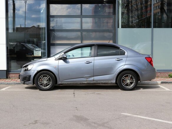 2013 Chevrolet Aveo II, серый, 279000 рублей - вид 5