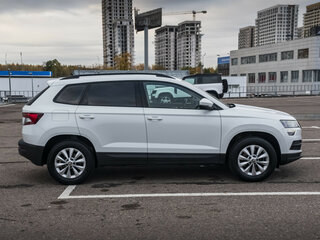 2021 Skoda Karoq DSG7 I, белый, 2599000 рублей, вид 4