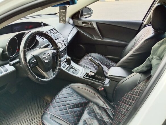 2010 Mazda 3 II (BL), белый, 580000 рублей - вид 5