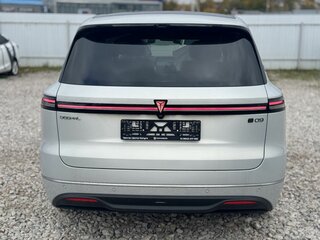 2026 Changan Deepal S09, серебристый, 7039000 рублей, вид 5