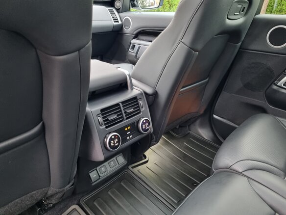 2025 Land Rover Discovery P300 V Рестайлинг, белый, 6590000 рублей - вид 16