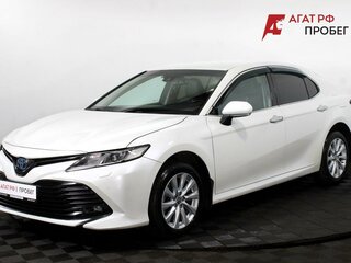 Toyota Camry VIII (XV70)