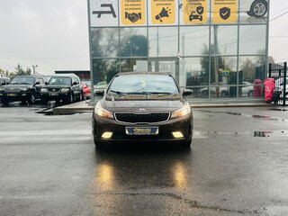 2019 Kia Cerato III Рестайлинг (Classic), коричневый, 1099000 рублей, вид 3