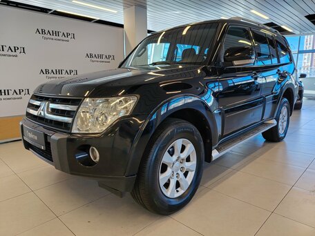 2010 Mitsubishi Pajero IV, чёрный, 1390000 рублей, вид 1