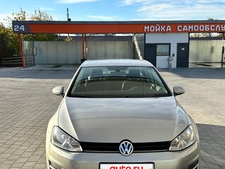 2013 Volkswagen Golf VII, серебристый, 1000000 рублей, вид 2