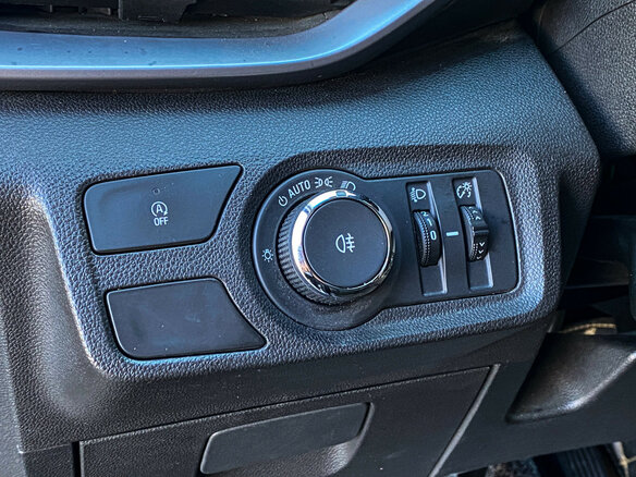2019 Chevrolet Orlando II, серый, 1800000 рублей - вид 14