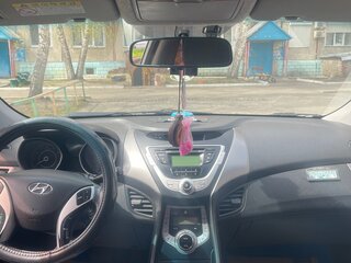 2011 Hyundai Avante V, серый, 790000 рублей, вид 4