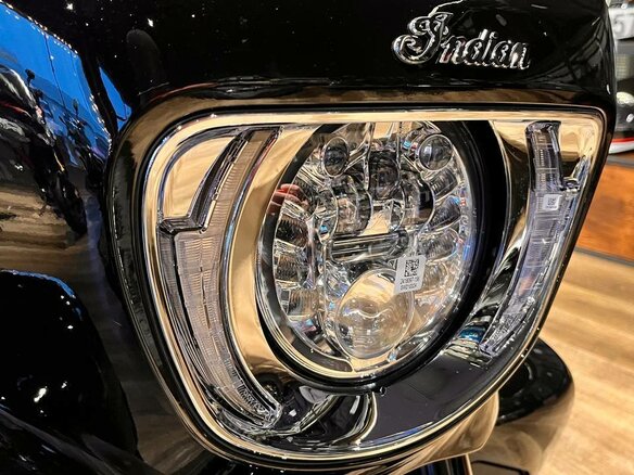 2025 Indian Roadmaster, чёрный, 4200000 рублей - вид 4