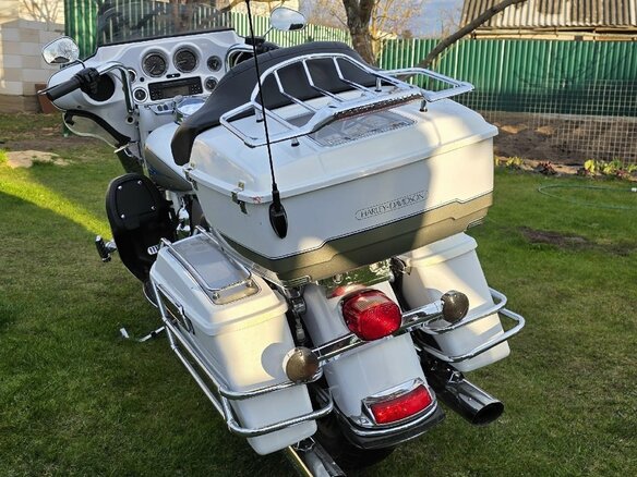 2009 Harley-Davidson Electra Glide, белый, 747163 рублей - вид 4