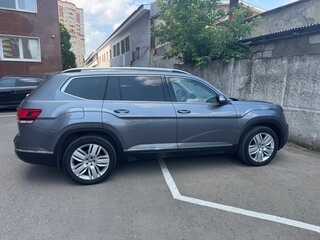 2019 Volkswagen Teramont I, серый, 3100000 рублей, вид 3