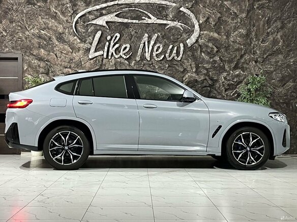 2022 BMW X4 20i II (G02) Рестайлинг, серый - вид 2