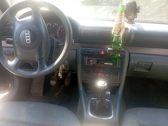 1999 Audi A4 I (B5) Рестайлинг, синий, 500000 рублей - вид 17
