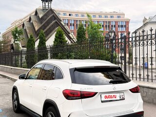2020 Mercedes-Benz GLA 200 II (H247), белый, 3600000 рублей, вид 5