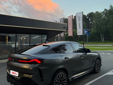2021 BMW X6 30d III (G06), серый, 7200000 рублей, вид 5