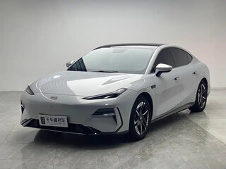 2024 Geely Galaxy E8 62 kWh, серебристый, 3600000 рублей, вид 1