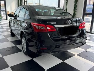 2023 Nissan Sylphy III (China Market) Рестайлинг, чёрный, 1200000 рублей, вид 4
