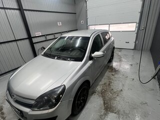 2006 Opel Astra H, серебристый, 410000 рублей, вид 1