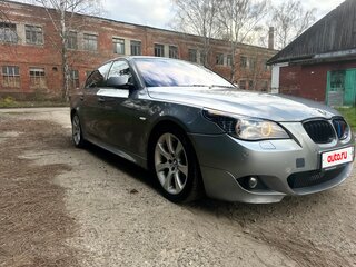 2003 BMW 5 серии 530i V (E60/E61), серый, 1150000 рублей, вид 4