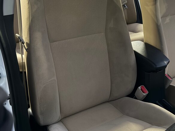2015 Toyota Corolla Axio XI (E160, E170, E180), белый, 1100000 рублей - вид 19