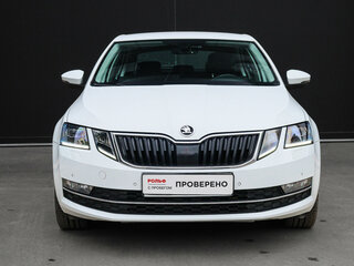 2017 Skoda Octavia III (A7) Рестайлинг, белый, 1550000 рублей, вид 2