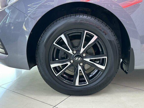 2018 Hyundai Solaris II, серый, 1265000 рублей - вид 30