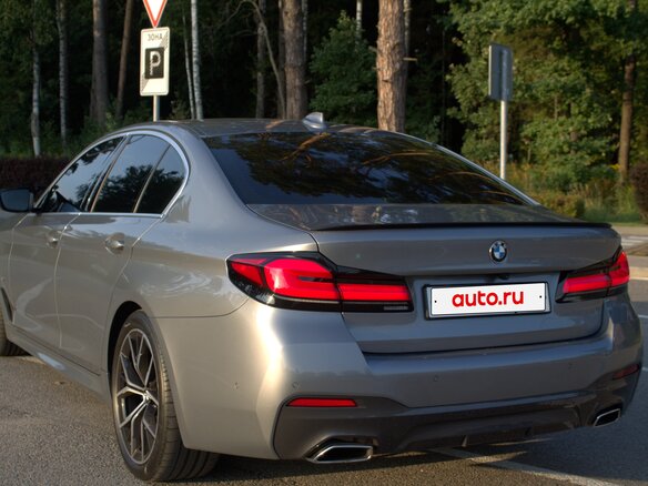 2022 BMW 5 серии 530i VII (G30/G31/G38) Рестайлинг, серый, 5150000 рублей - вид 9