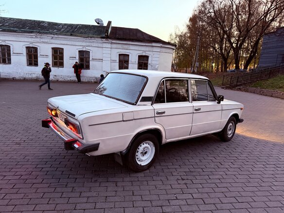1993 Lada (ВАЗ) 2106 4-speed, белый, 99000 рублей - вид 3