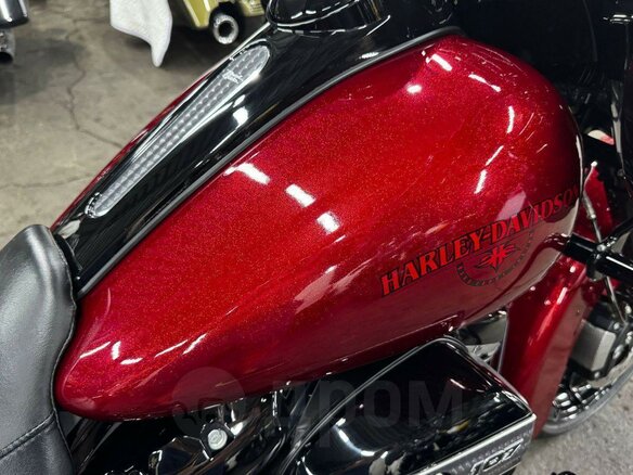 2017 Harley-Davidson Road Glide, пурпурный, 1980000 рублей - вид 13