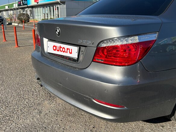 2008 BMW 5 серии 525i V (E60/E61) Рестайлинг, серый, 1300000 рублей - вид 14