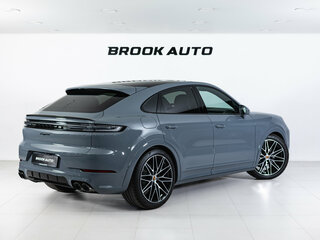 2026 Porsche Cayenne Coupé III Рестайлинг, серый, 19190000 рублей, вид 4