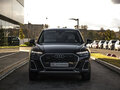 2021 Audi Q5 45 TFSI II (FY) Рестайлинг, чёрный, 3999000 рублей - вид 3